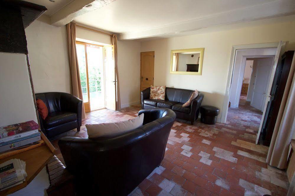 Cazaux-Villecomtal Ancienne Ecole Bed & Breakfast エクステリア 写真