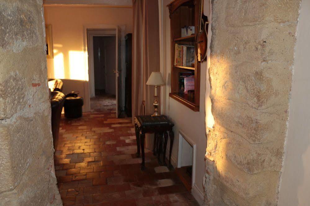 Cazaux-Villecomtal Ancienne Ecole Bed & Breakfast エクステリア 写真